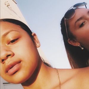 Meet your Posher, Alexandra